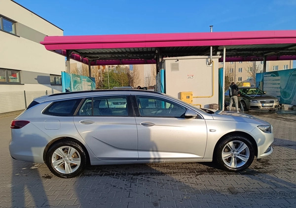 Opel Insignia cena 65000 przebieg: 133000, rok produkcji 2019 z Chełm małe 596